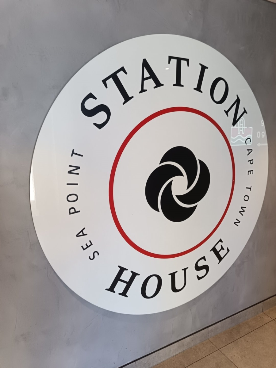 To Let 1 Bedroom Property for Rent in Sea Point Western Cape